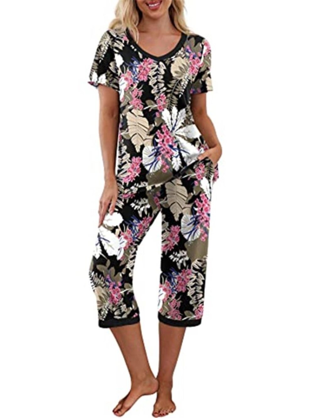 PrinStory Floral Pajama Set Short Sleeve Top Capri Pants Sleepwear Set